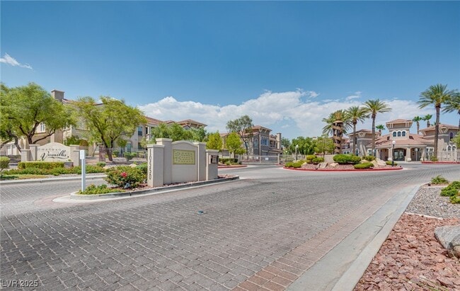 Photo - 10550 W Alexander Rd Unit 2040