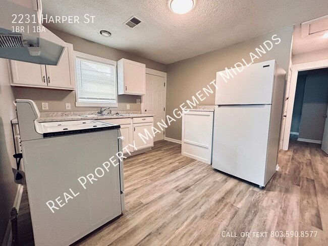 Photo - 2231 Harper St