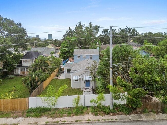 Photo - 820 22nd Ave N