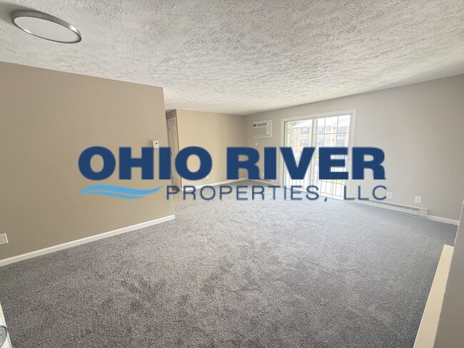 Building Photo - 600 Northwood Ct Unit 304