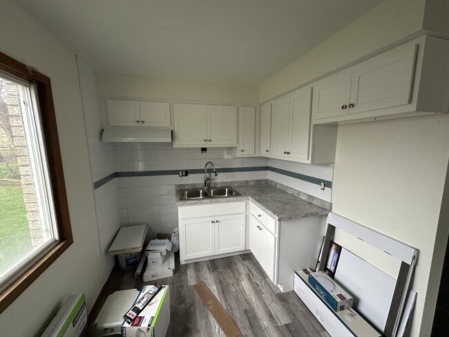 Photo - 5509 W Morgan Ave Apartments Unit 1