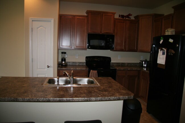 Photo - Two Story Townhouse in Old Colorado City!