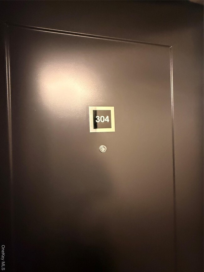 Photo - 122 Greenwich Ave Unit 304