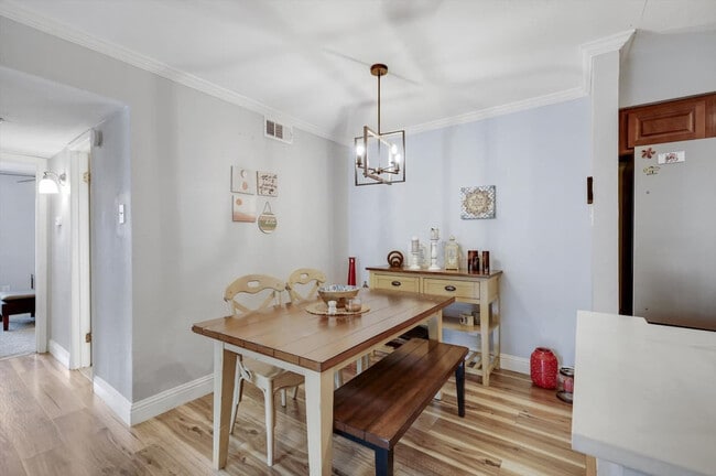 Photo - 5300 Keller Springs Rd Unit ID1019578P