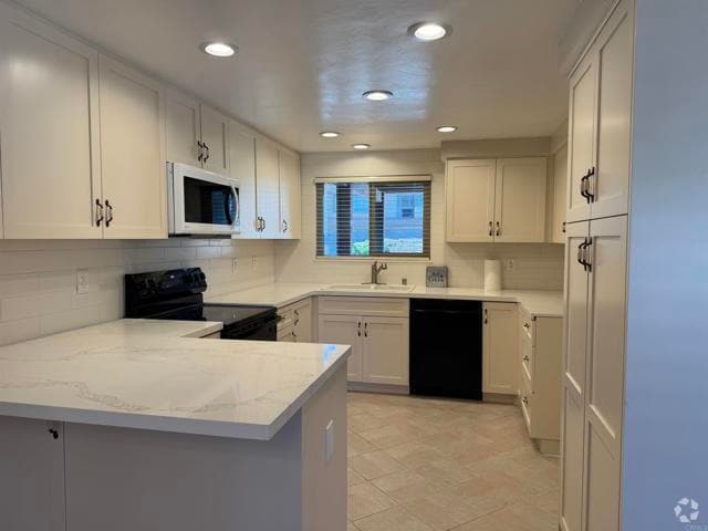 Building Photo - 2997 Plaza Leonardo Rental