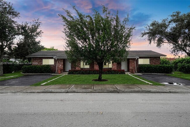 Building Photo - 7516 NW 44th Ct Unit B Rental