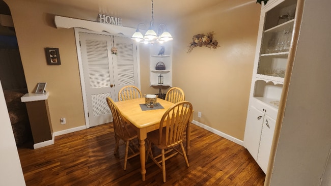 Photo - 512 E Hopi St