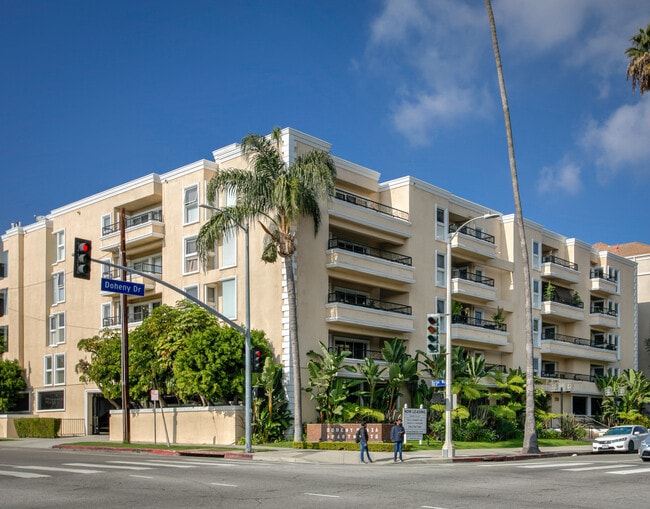 Doheny Plaza