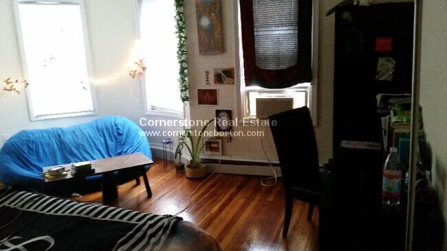 Photo - 314 Centre St Unit 3