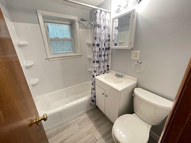 Photo - 20 Quincy St Unidad 2