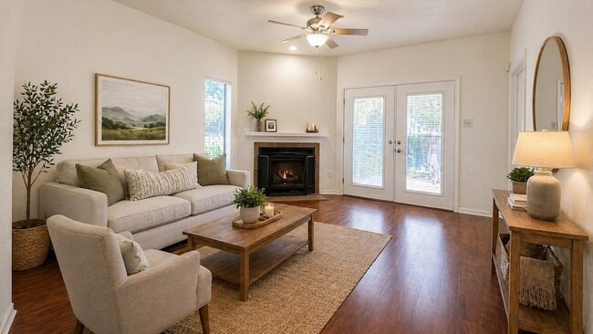 Photo - 3117 Sondra Dr Unit 103