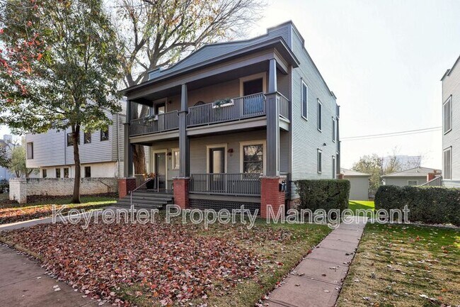 Photo - 812 NW 7th St