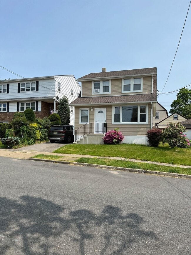 Photo - 77 Wesley St Unit 2nd floor