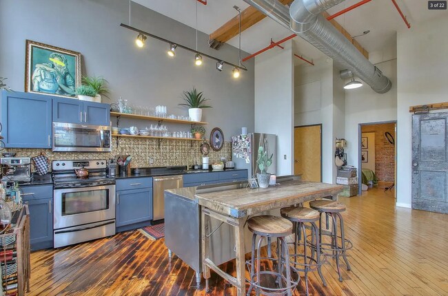 Photo - 1400 Rosa L Parks Blvd Unidad #218 Rental