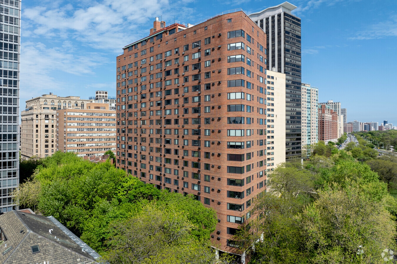 Primary - The Darien Apartments
