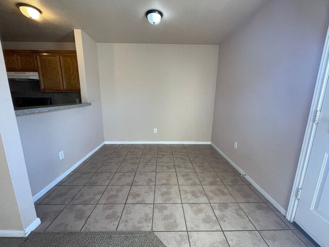 Photo - 614 Bermuda St Unit B