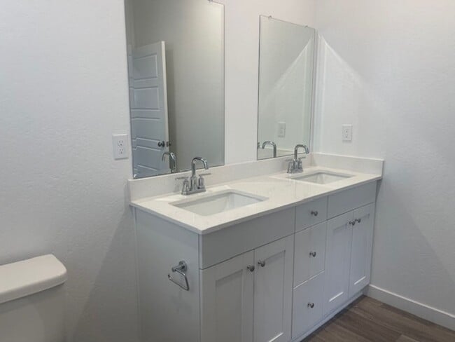 Photo - Spacious 3BR/2BA Home with Great Amenities in Madera!