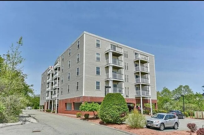 Photo - 86 E Howard St Condo Unit 201