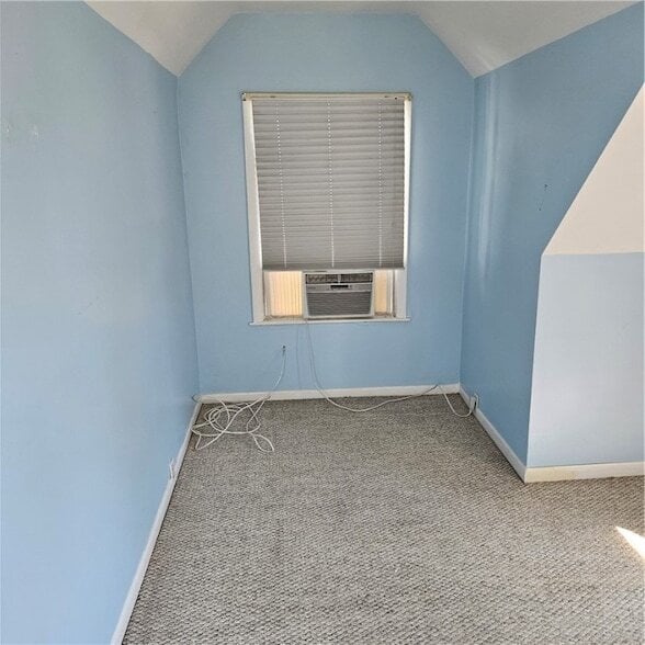 Photo - 108 Boardman St