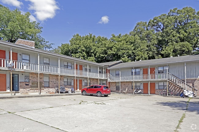 Photo - 1931 W Deane St