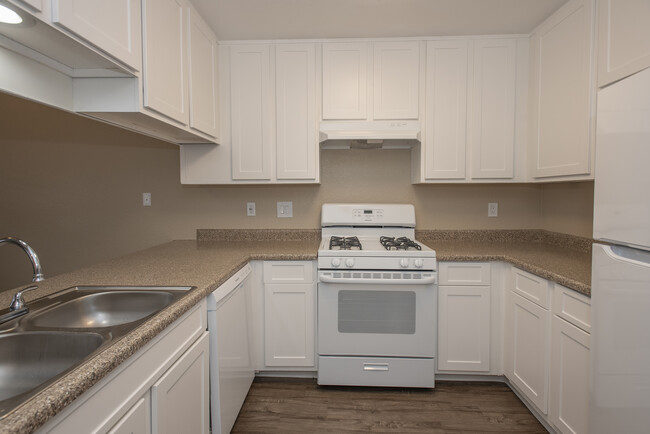 River's Edge Apartments