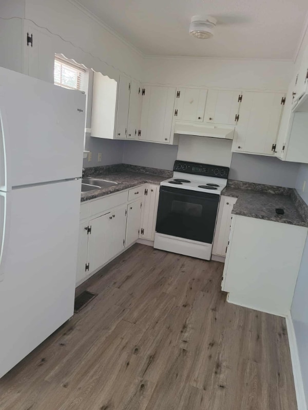 Photo - 213 Hilltop Dr