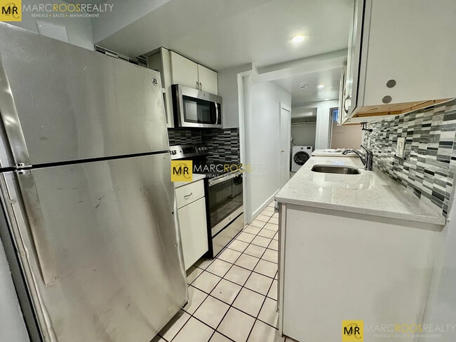 Photo - 145 Chiswick Rd Condo Unit 8