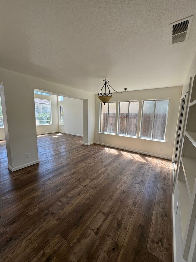 Photo - Ready to Move? Pet Friendly