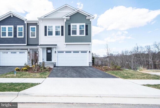 Photo - 142 Choke Cherry Ct Townhome
