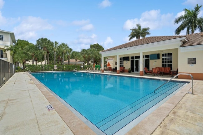 Photo - 148 SW 7th Ct