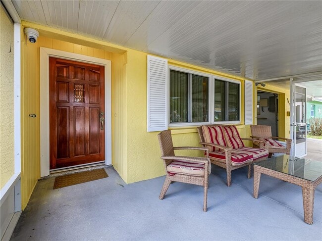 Photo - 907 Hillside Terrace