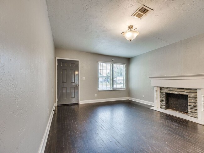 Photo - Charming Updated Home Near OKC Urban Core ...