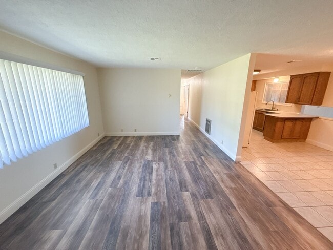 Photo - 3 Bedroom, 2.5 Bath House