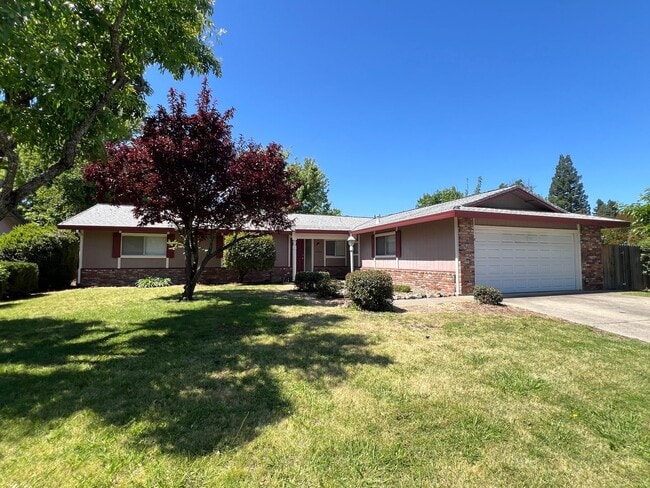Building Photo - SPACIOUS 3 BED HOME IN ROCKLIN!!