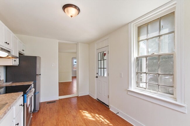 Photo - Coming Soon! Bright 3 Bedroom, 1.5 Bath Ho...