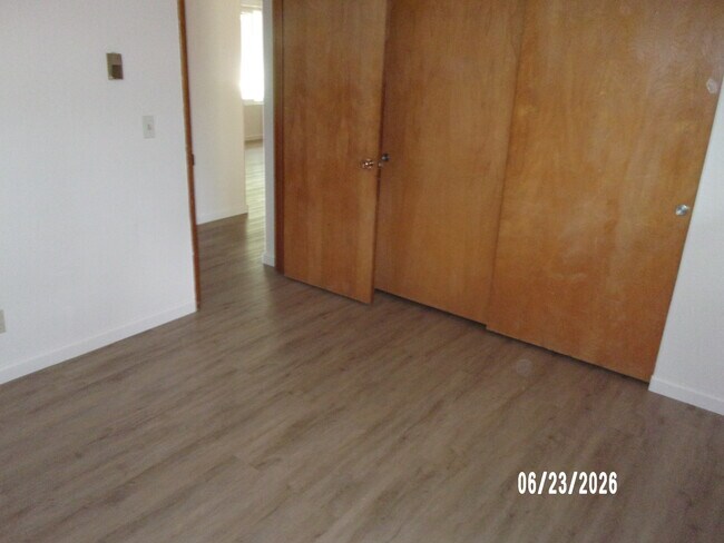 Room - 1042 Neil St NE Unit #2