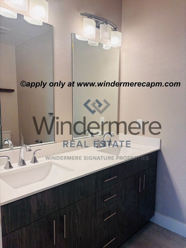 Photo - Gorgeous Rare MIDTOWN tri-level Modern home w/ Rooftop Patio!