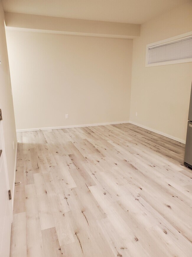 Photo - 120 Redstone Walk NE