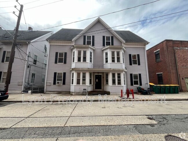 Building Photo - 31 Mechanic Ave Unit 1R Rental