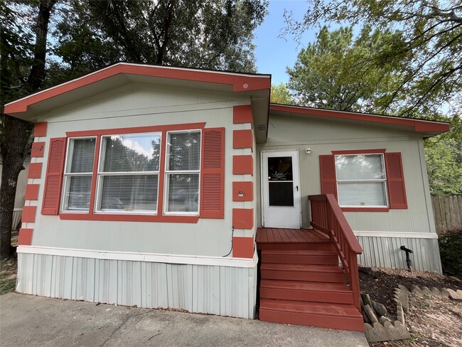 Building Photo - 7002 Forest Mdw Rental