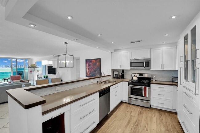 Photo - 3140 S Ocean Dr Unit 604