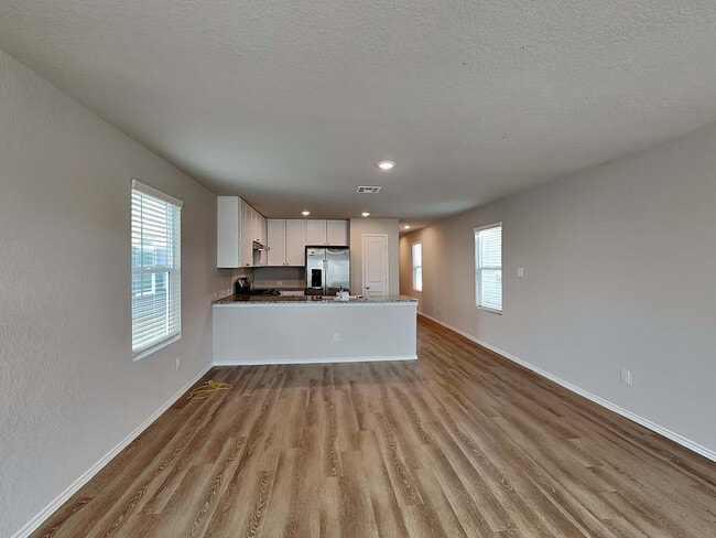 Photo - 4244 Thalweg Way