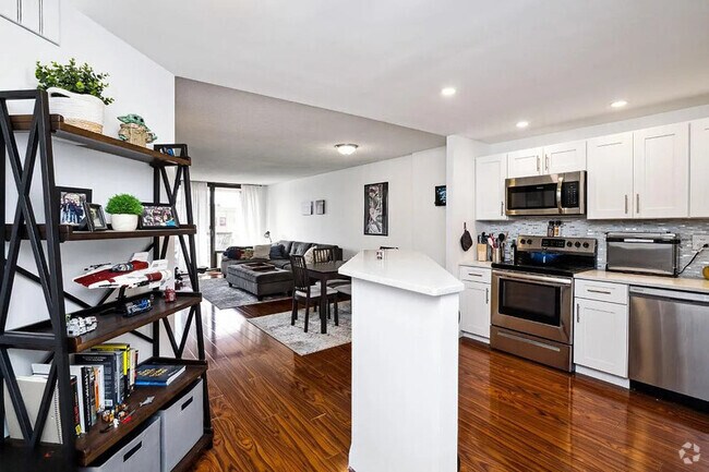 Building Photo - 241 S 6th St Unit 510E Rental