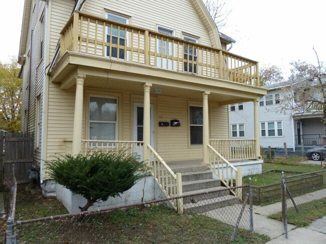 1111 Mc Reynolds Ave NW