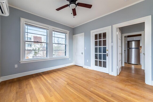 Photo - 3111 Grooms St