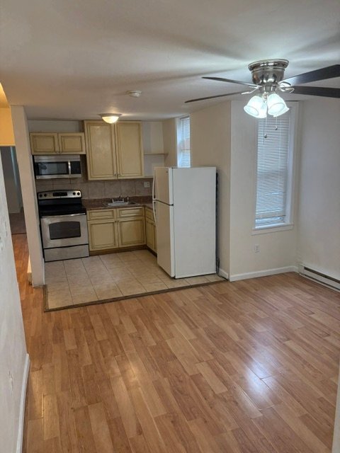 Photo - 1206 W Airdrie St Unit 2