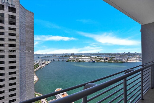 Photo - 335 S Biscayne Blvd Condo Unit 2910