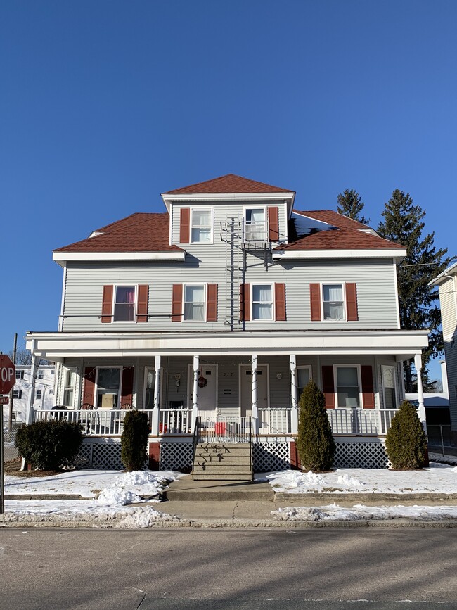 Photo - 217 Pine St Unit 3