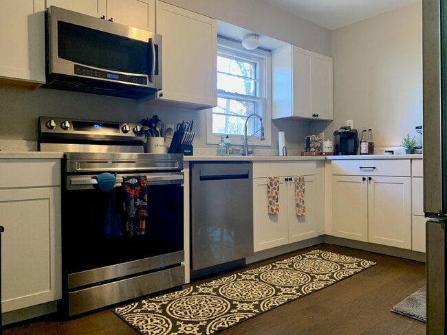 Updated Beautiful kitchen - 1586 Sea Isle Rd