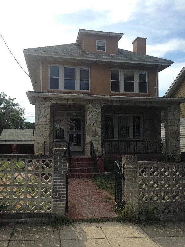 Photo - 3204 22nd St NE Unidad B